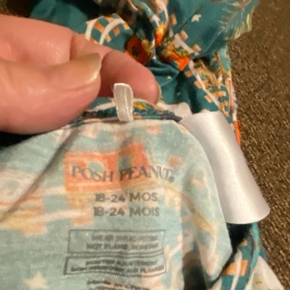 Posh Peanut Wyatt 🚂 🎄 pajamas 18/24 months - Picture 9 of 9